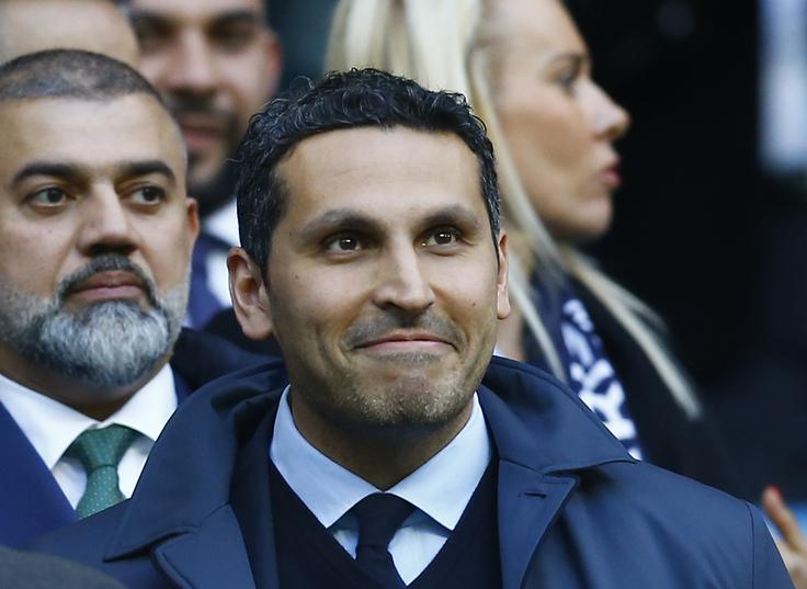 Bogati lastnik Manchester Cityja Khaldoon Mubarak naj bi pripravil 300 milijonov evrov. | Foto: Reuters