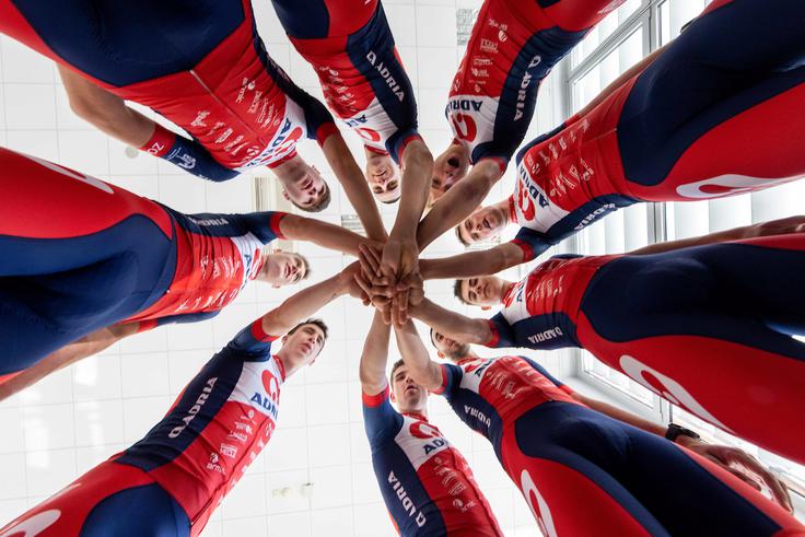 Kolesarski klub Adria Mobil je v nemilosti zaradi odhoda Adrie kot glavnega sponzorja. | Foto: Sportida