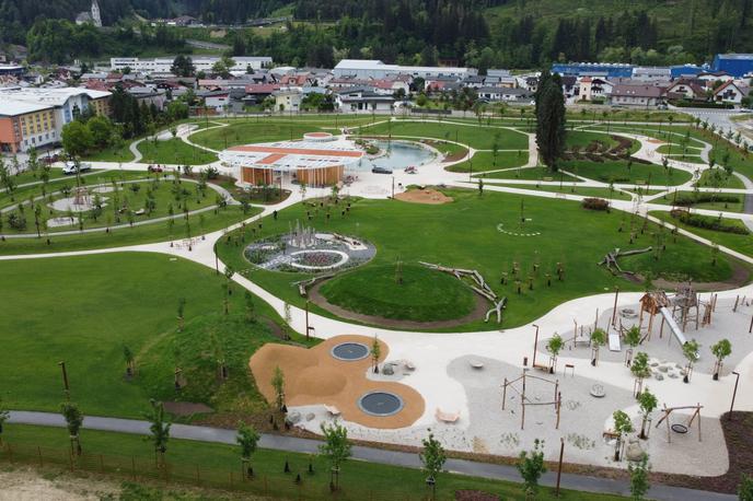 park Jezero, Prevalje | Foto STA