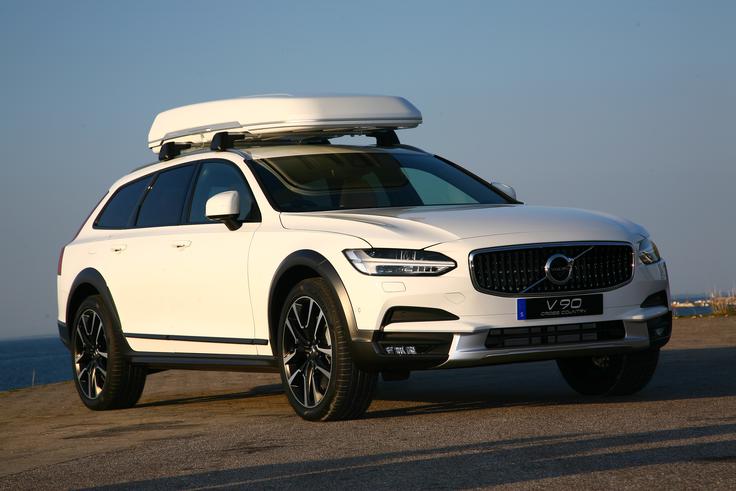 Volvo V90 cross country | Foto: Vinko Kernc
