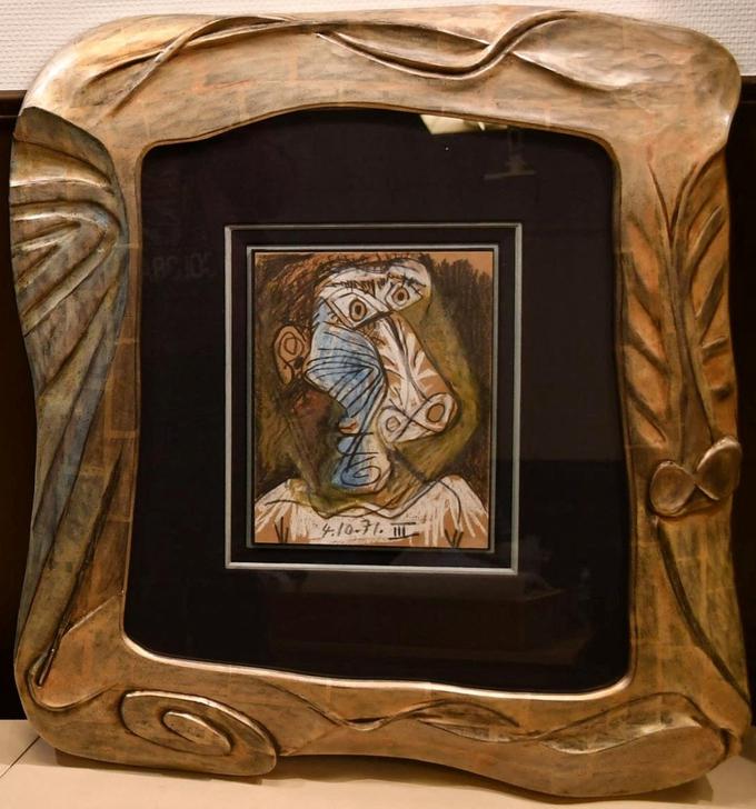 Kubistični portret Picassa, znan kot Tete. | Foto: Reuters