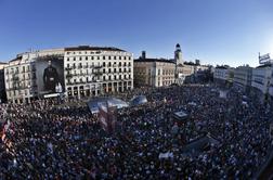 Španci na protestih zahtevali referendum o monarhiji (foto)