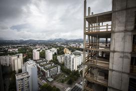 Ogled in predstavitev najvišje stanovanjske stolpnice v Sloveniji. Spektra celovški dvori aleja ljubljanski grad stanovanje stanovanja šiška