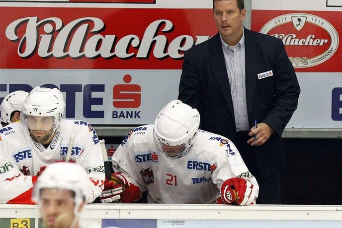 Trener, ki uživa v Italiji in spoštuje hokejiste, kot je Ž. Pance
