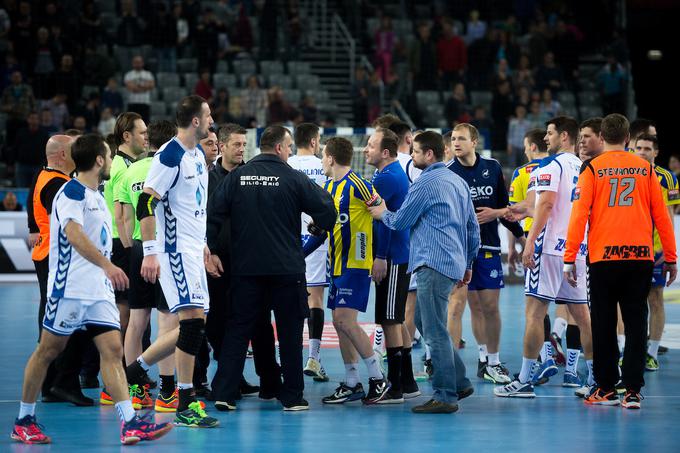 Živčnosti in povišanih tonov tudi po tekmi ni manjkalo. | Foto: Martin Metelko/Sportida