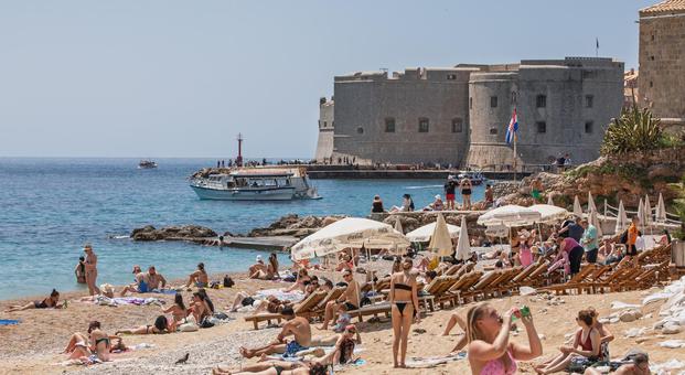 Analitik pojasnil, zakaj Nemci bežijo od Jadrana