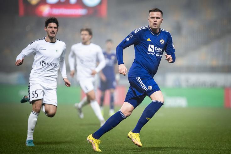 pokal NK Maribor NK Krka Iličić | Foto: Blaž Weindorfer/Sportida
