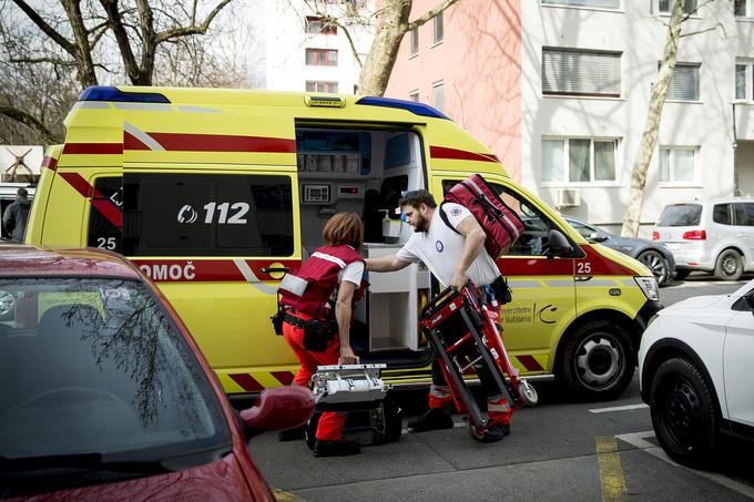 Kritične situacije so stalnica v delovniku reševalca.  | Foto: Ana Kovač