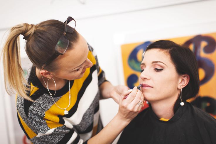 CCC Kreativno ličenje, ki je celotni podobi dodalo kanček drznosti. | Foto: Bojan Puhek