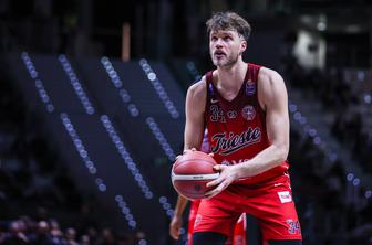 Cedevito Olimpijo okrepil ameriški center Jayce Johnson
