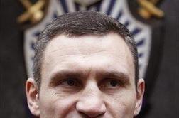 Vitalij Kličko, vodja ukrajinske opozicije, vrnil šampionski pas