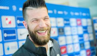 Slovenski nogometaši sledijo lepotnim trendom: na igrišče bodo stopili bradati
