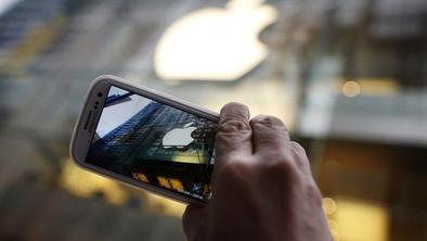 Vse manj Samsungovih komponent v izdelkih Apple