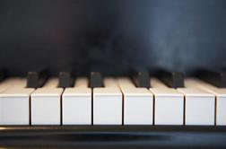 Mladi pianisti se bodo pomerili za Chopinov zlati prstan