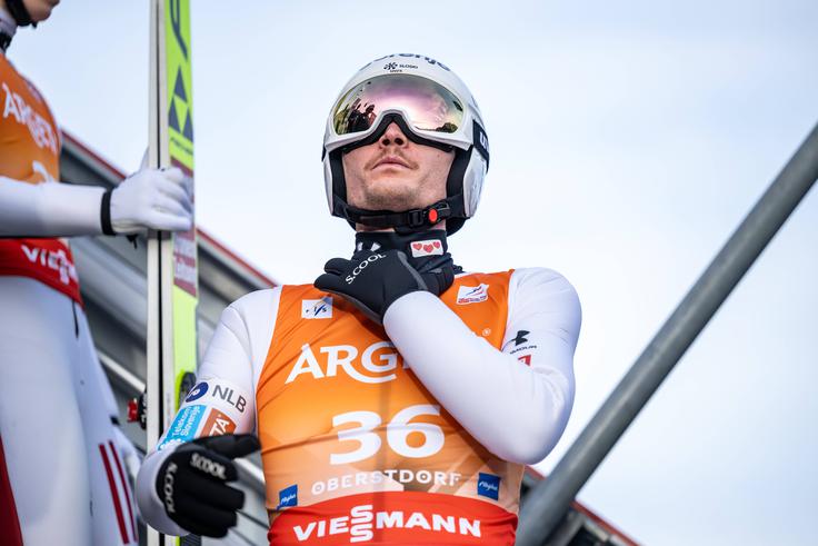 Anže Lanišek bi lahko bil slovenski adut iz ozadja. Celoten pritisk bo razumljivo na plečih Domna Prevca, ki je številka ena v tej zimi. | Foto: Guliverimage