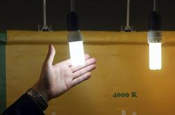 So razbite varčne žarnice res tako nevarne?