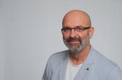To naj bi bil bodoči direktor Ukoma