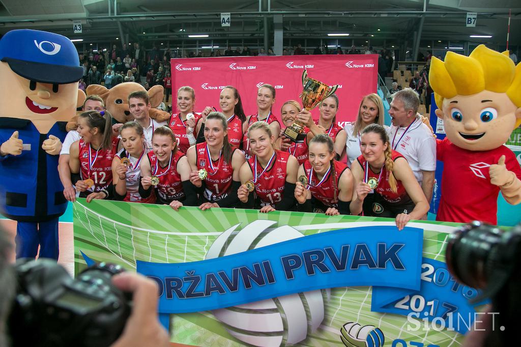 Nova KBM Branik Calcit Volleyball odbojka