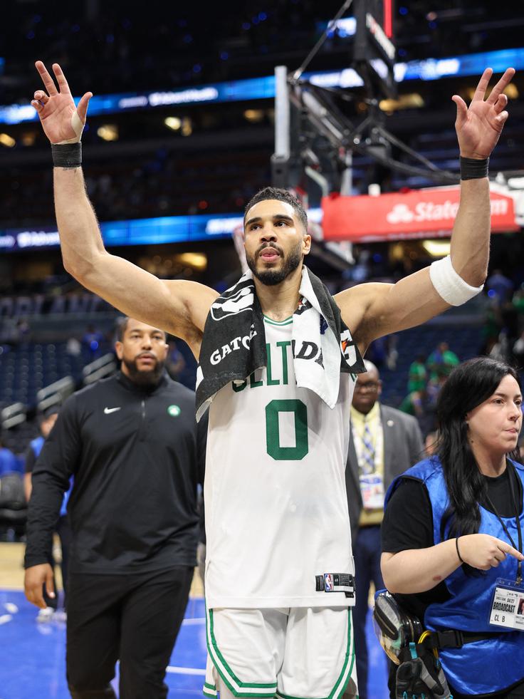Jayson Tatum je prispeval 37 točk in 14 skokov. | Foto: Reuters
