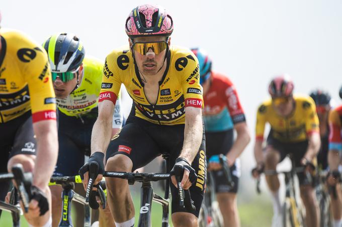 Dylan van Baarle razume, zakaj se je Roglič tako odločil. Njegova velika želja je namreč osvojiti Tour de France. | Foto: Reuters