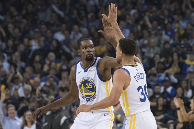 Golden State Warriors Kevin Durant Stephen Curry | Foto: Reuters
