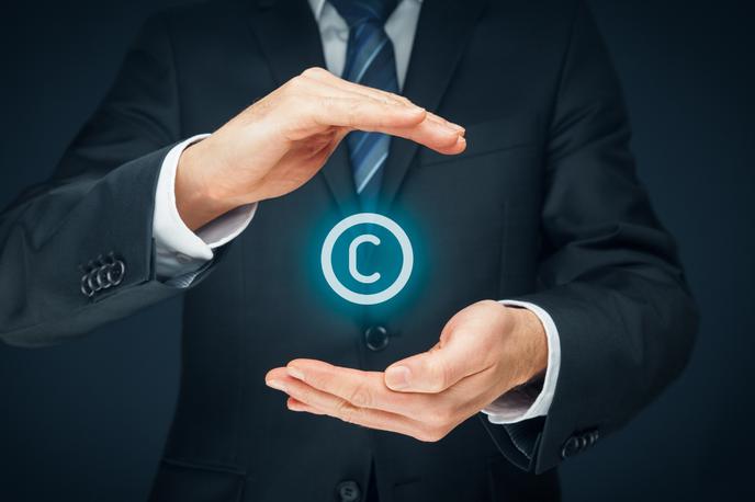 Avtorske pravice, Copyright | Velika večina, približno 85 odstotkov, avdiovizualnih avtorjev je t. i. svobodnjakov. | Foto Thinkstock