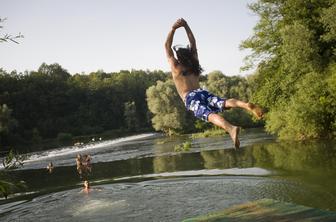 Slovenija z najboljšimi pogoji za kopanje v Evropi