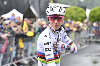 Ali je šlo pri Pogačarju zgolj za blef? Odgovor bo znan kmalu.