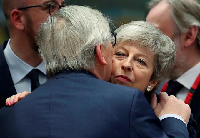 Če Mayevi ni uspelo, komu bo, se je včeraj na nemški televiziji spraševal prvi mož Evropske komisije Jean-Claude Juncker. | Foto: Reuters