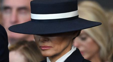 "Agentka Melania Trumpenko": to je dejala Trumpu po "čudovitem" pogovoru s Putinom