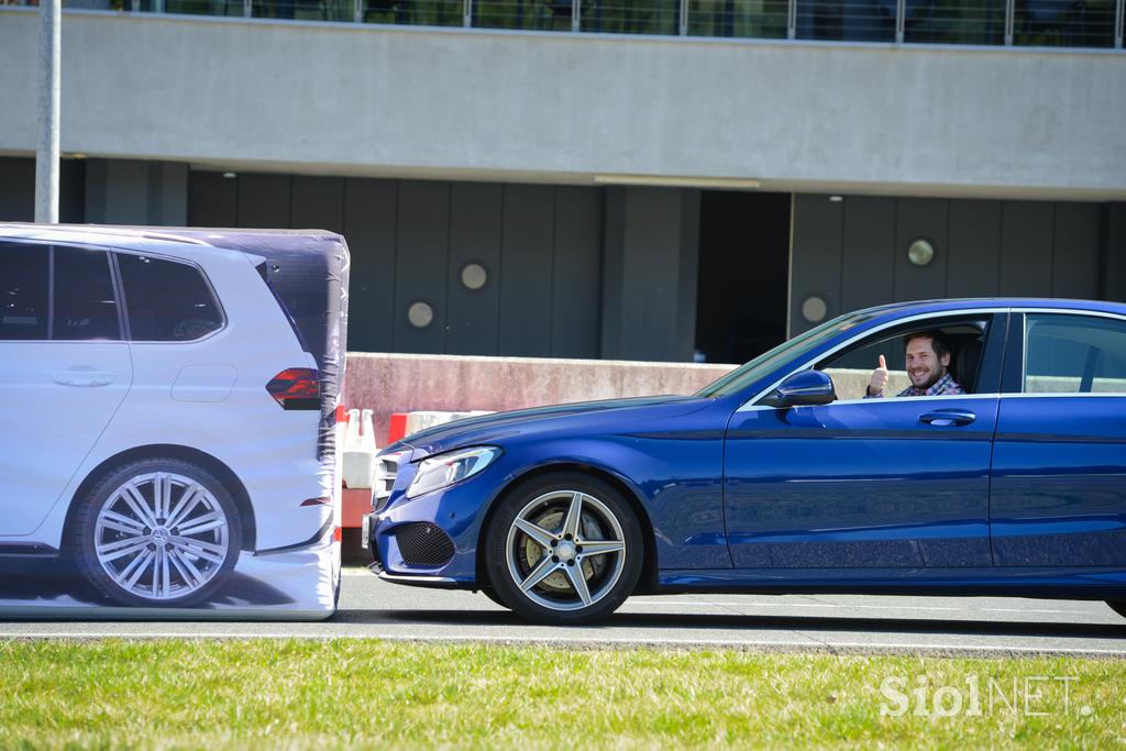 Poligon Vransko - PRIMA prestižna limuzina srednjega razreda: Audi A4, Alfa romeo giulia, BMW 3, Jaguar XE, Lexus IS300h, Mercedes-Benz C