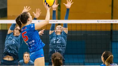 Kamničanke niso dovolile novega presenečenja