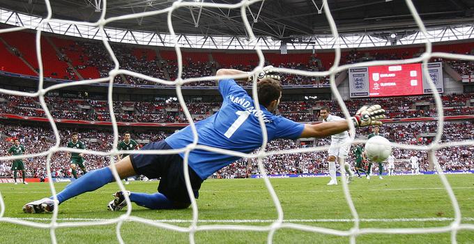 Slovenija je leta 2009 prvič gostovala na kultnem Wembleyju v Londonu. | Foto: Reuters