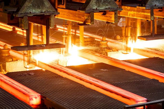 V podjetju Štore Steel ne pričakujejo, da bi povišanje minimalne plače ogrozilo poslovanje, bo pa porušilo plačna razmerja in bi lahko pokvarilo odnose.  | Foto: Thinkstock