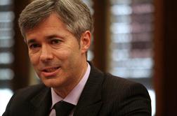 Šef policije vozil neregistrirano vozilo – sankcija zgolj opomin