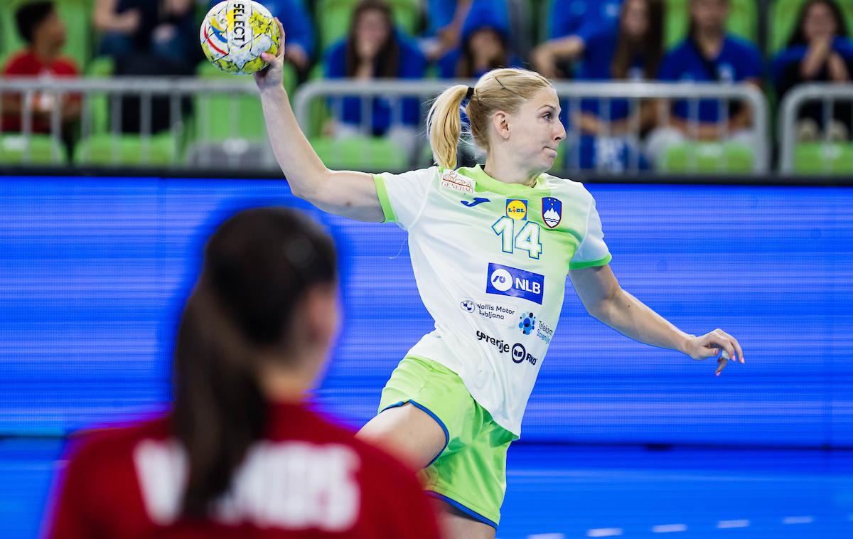 Prijateljska tekma Slovenija - Madžarska, slovenska ženska rokometna reprezentanca Tamara Mavsar | Tamara Mavsar je bila z devetimi goli najboljša strelka slovenske reprezentance. | Foto Grega Valančič/Sportida