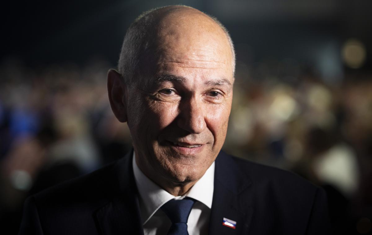 Kongres SDS, Ormož. Janez Janša | Predsednik SDS Janez Janša se je na razveljavitev sklepa o razpisu referenduma o obrambnih izdatkih odzval na omrežju X. | Foto Bojan Puhek