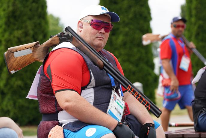 Slovenski strelci v trapu odprli sezono, najboljši med njimi pa Boštjan Maček