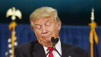 Donald Trump zaradi ženske napovedal bojkot