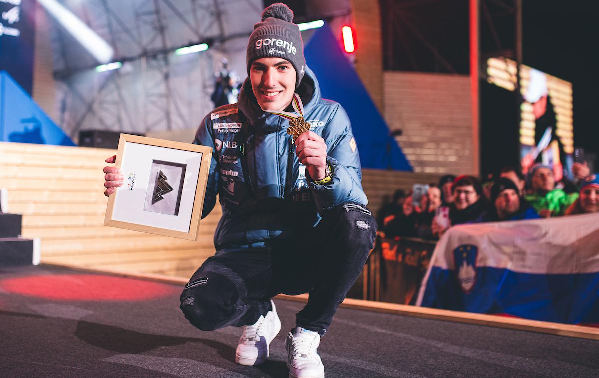 Timi Zajc | Timi Zajc je na svetovnem nordijskem prvenstvu postal svetovni prvak na veliki skakalnici, svetovni ekipni prvak, z mešano ekipo pa osvojil še bron. | Foto Grega Valančič/Sportida
