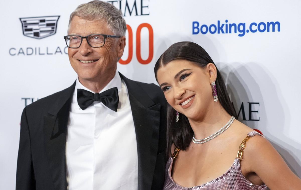 Bill Gates, Phoebe Gates | Zaradi teorij zarote, povezanih s cepivom in njenim očetom Billom Gates, so nekateri prijatelji celo prekinili stike z njegovo hčerko Phoebe. | Foto Guliverimage