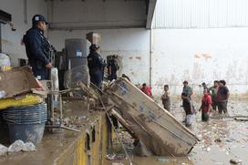 Razdejanje po poplavah v Mehiki