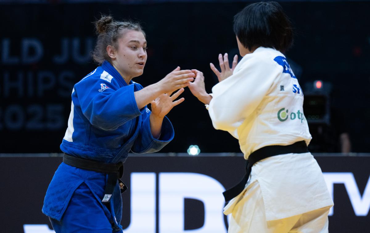 Kaja Schuster | Kaja Schuster  | Foto Darko Petelinšek/JZS