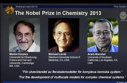 Nobelova nagrada za kemijo v roke ameriških raziskovalcev Karplusa, Levitta in Warshela