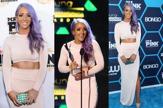 Jenna Marbles, zapeljivka z vijoličastimi lasmi  
