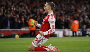 V živo: Arsenal blesti na londonskem derbiju, poraz Bijolovih