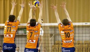 Sprehod ACH Volleyja ali napet finale?