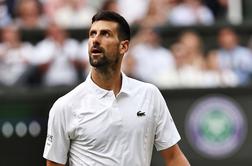 Novak Đoković odpihnil Cicipasa, v tretjem krogu tudi Sinner