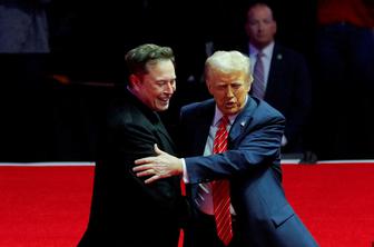 Trump naj bi se kmalu poslovil od Muska