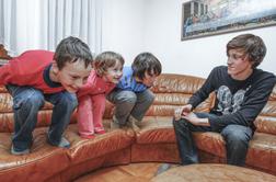 Kakšno je ozadje zgodovinske fotografije? Pogovarjali smo se s fotografom.